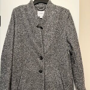 NWT! Old Navy lightweight coat! Black and white!